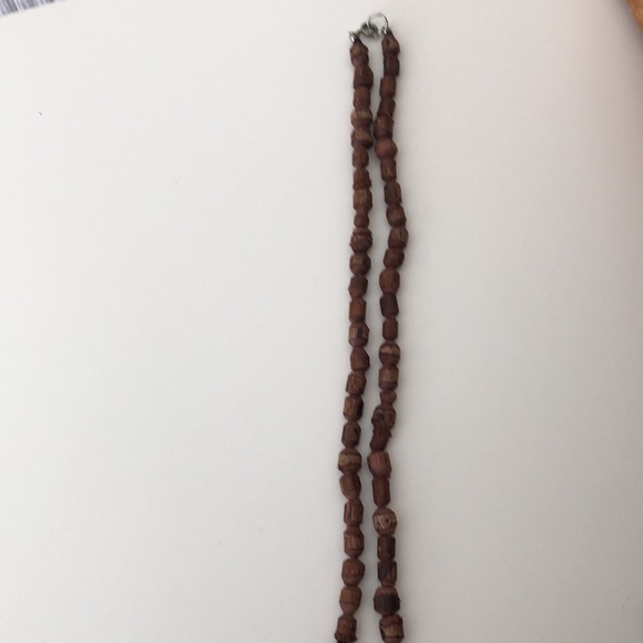 Vintage Necklace - Picture 2 of 3